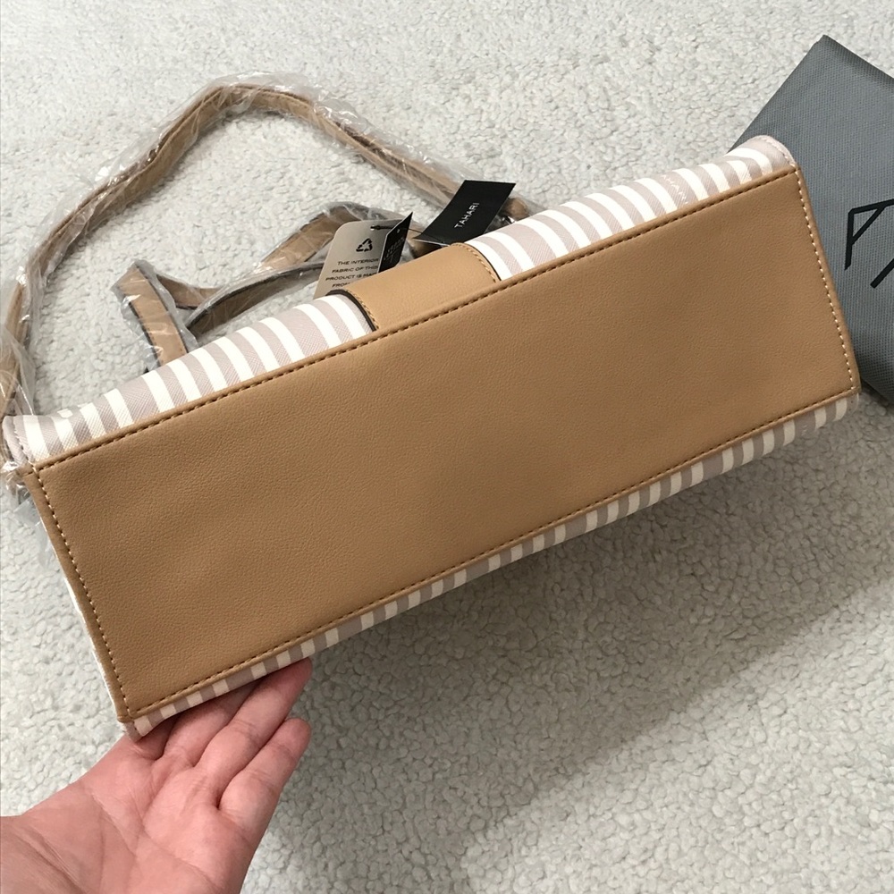 Tahari $149 MSRP Striped Satchel Bag + Dustbag Vegan Leather Cream - Picture 5 of 15